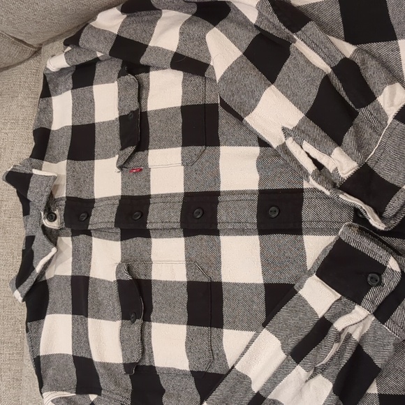 Levi's Men's Relaxed Fit Buffalo Plaid Flannel Size Large - Picture 10 of 13